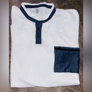 INC SHORT SLEEVE | MENS  (XXL) |
COLOR: WHITE / CHAMBRAY POCKET |